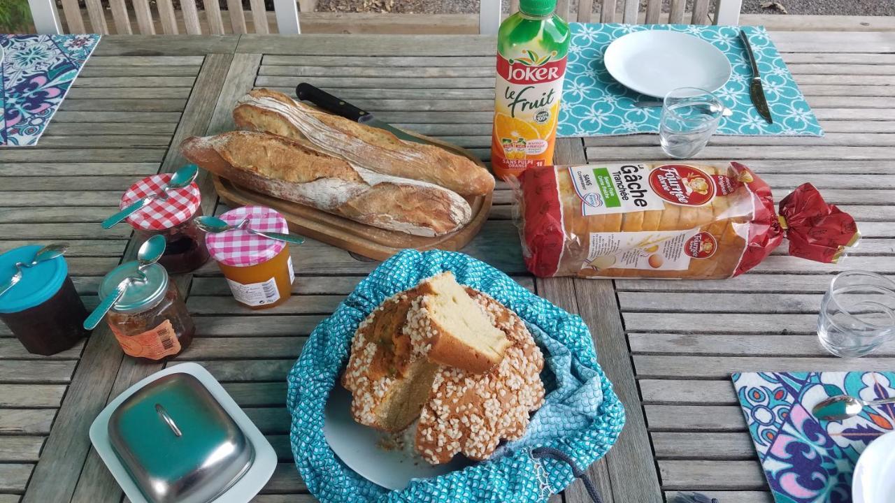 Chambre Chez L'Habitant Avec Spa Et Petit-Dejeuner En Lisiere De Foret Le Teich Exterior photo